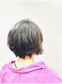 抜け感/グラボブ/くせ毛ショート/無造作パーマ/30代40代/小顔