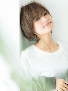 オレロ 国立(olelo) 大人ガーリー/似合わせカット/リバースセンターパート/国立