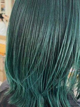 キース ヘアアンドメイク 恵比寿(kith. hair&make) 艶髪/くびれ ミディアム/モスグリーン