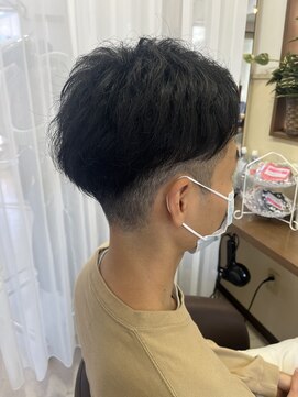 コアフィールフィス(COIFFURE fils) 《見附　今町》メンズ　ツーブロ　マッシュ