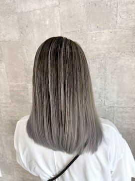 スキル 水戸(SKILL) ハイトーンカラー/シルバーアッシュ/ホワイトアッシュ/大人女性