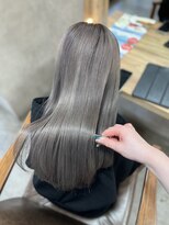 リエンス(RIENS)&nbsp;【RIENS】シルバー×馬越麗奈『ダブルカラー』