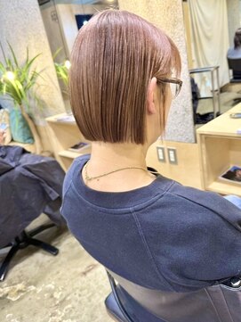 コモン(common) 顎ラインミニボブ