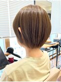 「岩田莉奈」地毛風縮毛矯正 ひし形ショートボブ 白髪染め 新宿