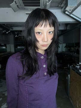 ★黒髪レイヤーシャギーレイヤーウルフカットハッシュカット