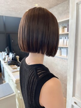 福山人気20代30代40代切りっぱなしボブ髪質改善ストレート