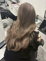 リムレスバイサンク 万代 新潟駅(LIMLESS by cinq)&nbsp;万代ケアブリーチカラーダブルカラー顔まわりレイヤーカット韓国
