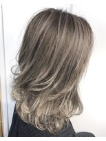 ウェーブス(WAVES)&nbsp;ハイトーングレージュグラデーション