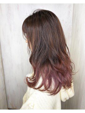 アンフィフォープルコ(AnFye for prco) チェリーレッドのグラデーションカラー