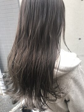 ヘンリエッタ 自由ヶ丘(Henrietta) ニュアンスハイライト　アッシュベージュ