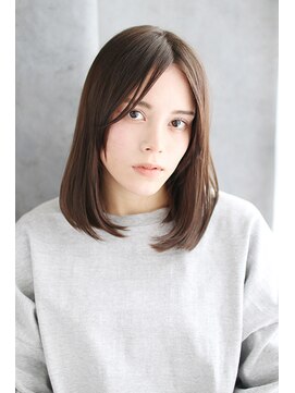 ラクシア(LUXIA) 内巻きミディアムスタイル