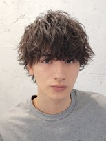 フィフス 原宿(fifth)&nbsp;ツーブロックマッシュツイストパーマツイストスパイラルパーマ