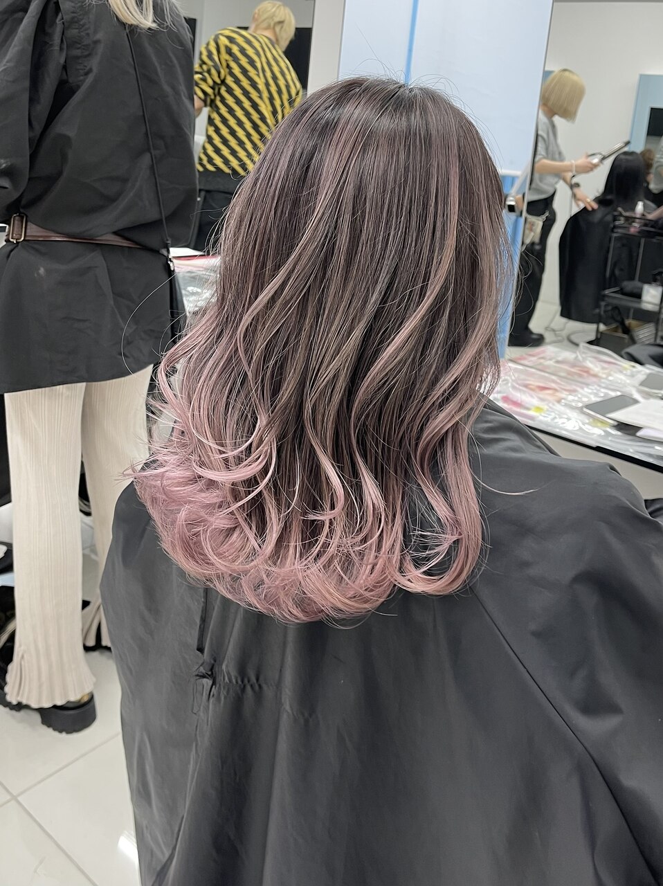ピンクエアタッチバレイヤージュ：L175800893｜アライブ キチジョウジ