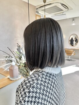 ゴカン(Gokan) ボブ×グレージュ