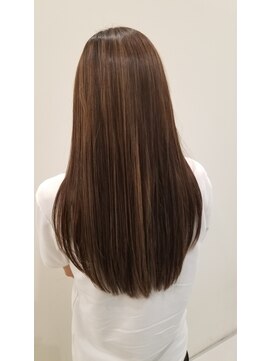 ファム 五日市店(femme) 白髪ぼかしハイライト