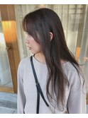 艶感のあるグレージュ