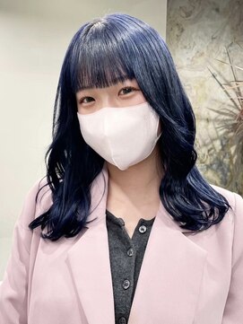 ソル ジングウマエ(SOL JINGUMAE) ダブルカラーブルーアッシュカラーケアブリーチレイヤーカット