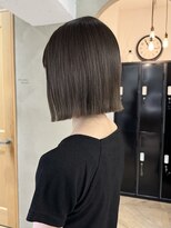 ローレン(LOREN)&nbsp;ミルクティーベージュぷつっとボブケアブリーチ 梅田