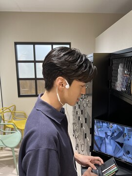 ステージ(STAGE) ダウンパーマ　ニュアンスパーマ　韓国メンズヘア