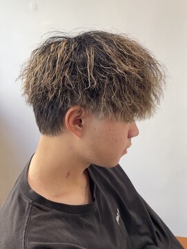 ネクストゼロ(NEXT zerO) 縦落ちツイストパーマ