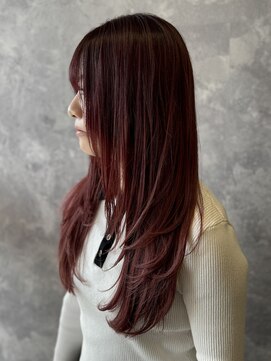 ザ ラブズ ラフズ ヘアー 本店(the loves laughs hair) カシスピンク×レイヤーカットで魅せる大人可愛いストレート