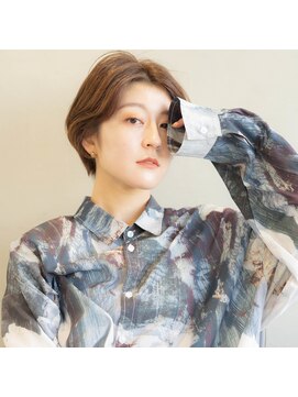 リタ(rita.) ハンサムショート/斜め前髪 荻原圭介