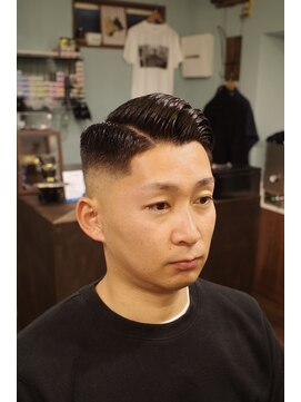 ディーアイジーカットクラブ(DiG CUT CLUB) スキンフェードサイドパート