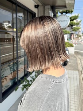 シュエット(CHOUETTE) ボブ×コントラストハイライト