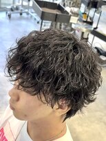 オーバル ジングウマエ(OVARL jingumae)&nbsp;波巻きシャドウパーマラウンドマッシュ
