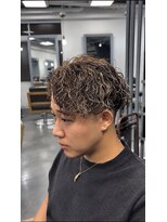 キングオブヘア バイ ノイズ 梅田茶屋町店(KING of hair by NOISM)&nbsp;【大阪梅田】メッシュツイストスパイラルパーマ