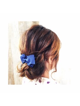 マーブル(marble) 肩くらいからロングスタイルのヘアアレンジ