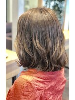 ビースリー ロア&nbsp;ヌーディーボブ[横浜 ビースリー スタイル]