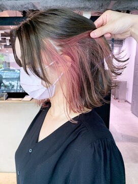 アイティーバイアルバム 藤沢店(IT by ALBUM) インナーピンク_チェリーブラウンフェミニンロング_ba407401