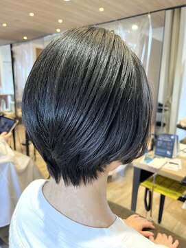 サラ(sarah) コンパクトショート/質感