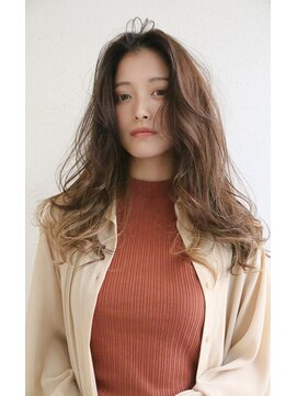 ブゾン(buZon) 【buZonブゾン】ウェーブヘア×シナモンベージュ