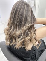 アオアクア バイ グルグル 小岩店(ao akua by GULGUL) グラデハイライトカラー×フォギーベージュ