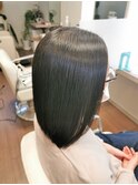 フレンチカットグランを用いた「ゆるやかな前下がり軽めボブ」