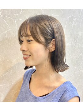 リルアーチ(Lillarch) 大人カジュアル/くびれボブ/ボブミディ/小顔カット/