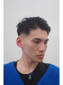 グランクラブ(GRANCLUB) カット　パーマ　フェード　シェービング　ヘッドスパ
