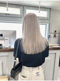 ホワイトベージュ