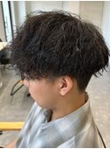 波巻きパーマメンズパーマメンズヘアツーブロックツイストパーマ