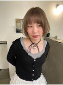 顔まわりレイヤー×ベージュカラー