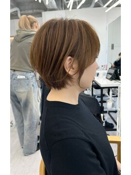 ビューナゴヤ 名駅(VIEW NAGOYA) 似合わせカット/ショートボブ/小顔ヘア/メルティカラー/くせ毛