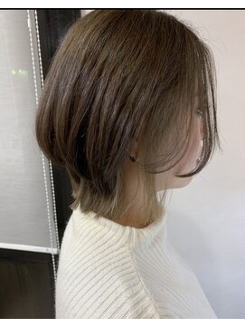 アイル(AILU) ショートウルフ×インナーブリーチ