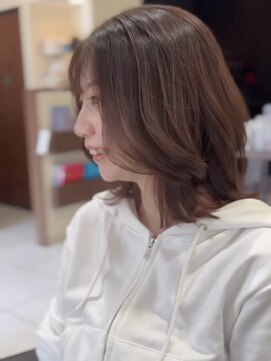 マイナス10歳を叶える・ローレイヤーロングボブ