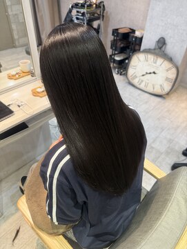 アストランティア 栄店(ASTRANTIA) 【 miho 】キヌツヤストレート ＊＊