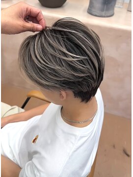 ヌエン 渋谷(NU/EN) メンズバレイヤージュ　ホワイトベージュ