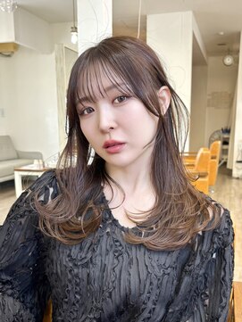 フレアクレム(FLEAR cre:me) レイヤーカット/髪質改善カラー/似合わせ/艶髪/天神美容室