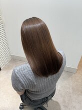 【髪質改善縮毛矯正】癖やうねり、広がりが気になる方にオススメ！