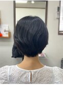 ショートボブ